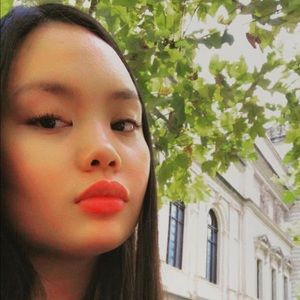 Meet your Posher, Leanne